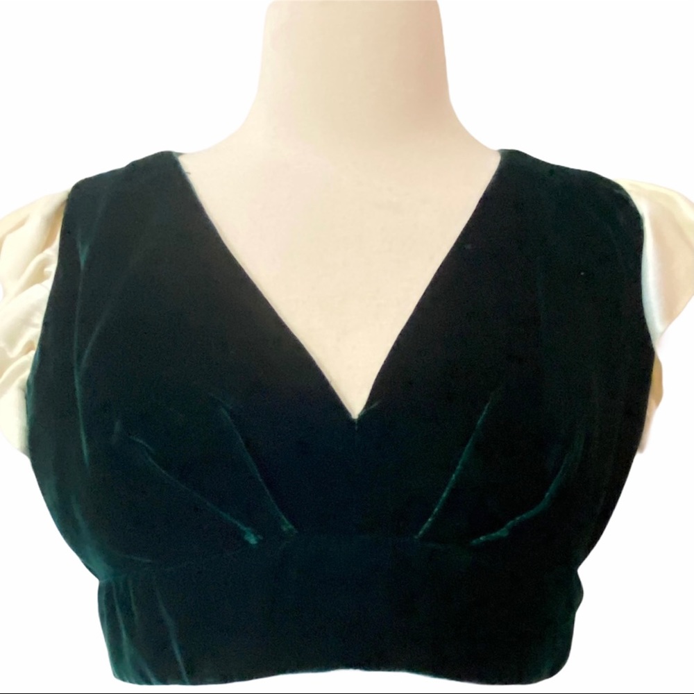 1950’s Vintage Elegant Green Velvet & Satin Formal Gown With Cutout Back, Medium - Picture 7 of 15